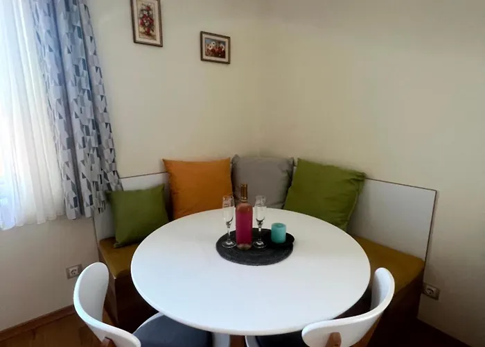 Sea Vibes - Modern Near The & Center, דירה